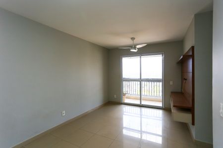 Apartamento à venda com 66m², 3 quartos e 1 vagaSala 