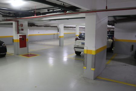 Apartamento à venda com 244m², 3 quartos e 4 vagasGaragem