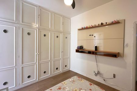 Apartamento à venda com 115m², 3 quartos e 1 vagaQuarto 01