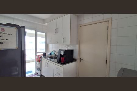 Apartamento à venda com 112m², 3 quartos e 2 vagasCozinha 