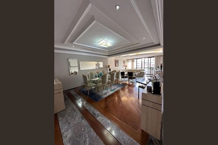 Apartamento à venda com 3 quartos, 205m² em Centro, Jundiaí