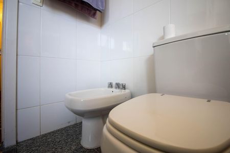 Apartamento à venda com 248m², 4 quartos e 4 vagas Apartamento à venda com 248m², 4 quartos e 4 vagasBanheiro Suíte 3