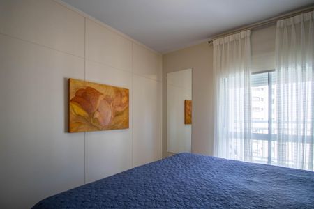 Apartamento à venda com 248m², 4 quartos e 4 vagas Apartamento à venda com 248m², 4 quartos e 4 vagasSuíte 3