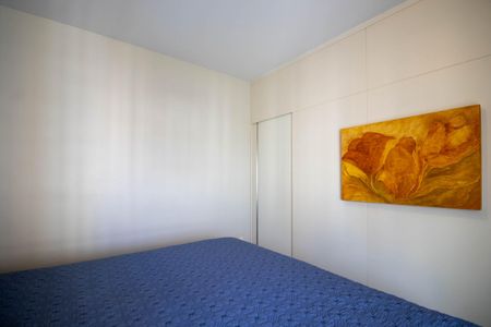 Apartamento à venda com 248m², 4 quartos e 4 vagas Apartamento à venda com 248m², 4 quartos e 4 vagasSuíte 3