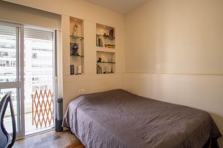 Apartamento à venda com 248m², 4 quartos e 4 vagas Apartamento à venda com 248m², 4 quartos e 4 vagasSuíte 1