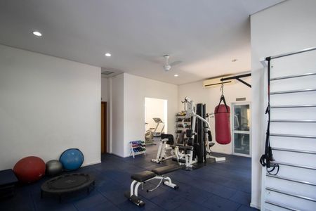 Apartamento à venda com 248m², 4 quartos e 4 vagas Apartamento à venda com 248m², 4 quartos e 4 vagasÁrea comum