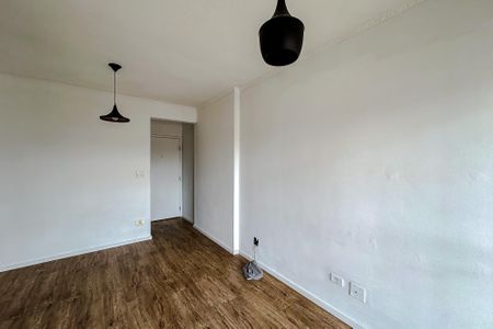 Sala de apartamento para alugar com 2 quartos, 58m² em Vila Bertioga, São Paulo