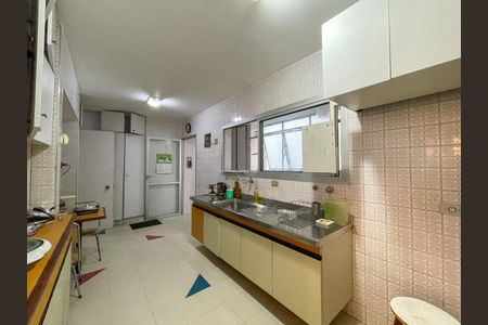 Apartamento à venda com 202m², 4 quartos e 3 vagasFoto 21