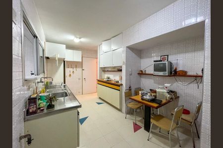 Apartamento à venda com 202m², 4 quartos e 3 vagasFoto 20
