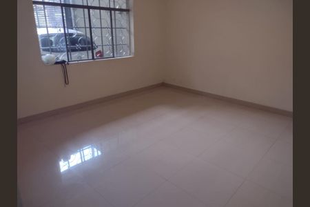 Foto 03 de casa à venda com 3 quartos, 180m² em Jardim Trussardi, São Paulo