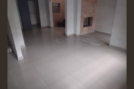 Foto 16 de casa à venda com 3 quartos, 180m² em Jardim Trussardi, São Paulo