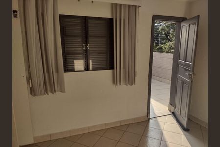 Casa à venda com 180m², 3 quartos e 2 vagas Casa à venda com 180m², 3 quartos e 2 vagasFoto 12