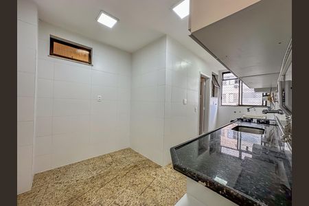 Apartamento para alugar com 100m², 3 quartos e 2 vagasCozinha