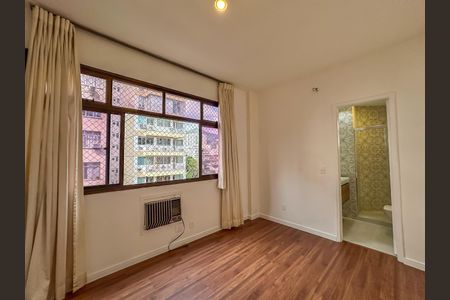 Apartamento para alugar com 100m², 3 quartos e 2 vagasSuíte