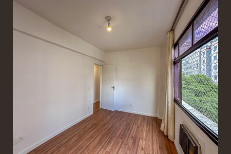 Apartamento para alugar com 100m², 3 quartos e 2 vagasSuíte