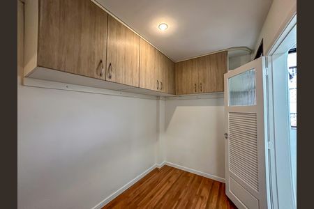 Apartamento para alugar com 100m², 3 quartos e 2 vagasQuarto de Serviço