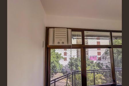 Apartamento para alugar com 100m², 3 quartos e 2 vagasQuarto