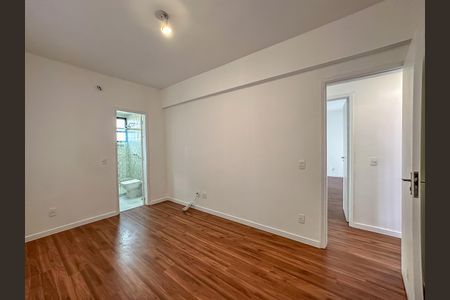 Apartamento para alugar com 100m², 3 quartos e 2 vagasSuíte