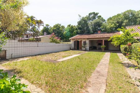 Casa à venda com 250m², 3 quartos e 3 vagasQuintal
