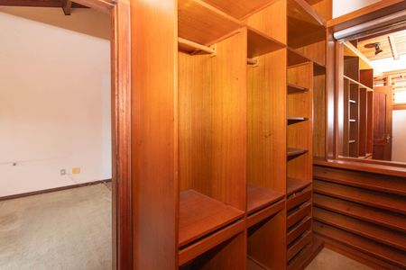 Casa à venda com 250m², 3 quartos e 3 vagasQuarto 3