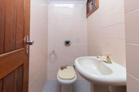 Lavabo de casa à venda com 3 quartos, 250m² em Ipanema, Porto Alegre