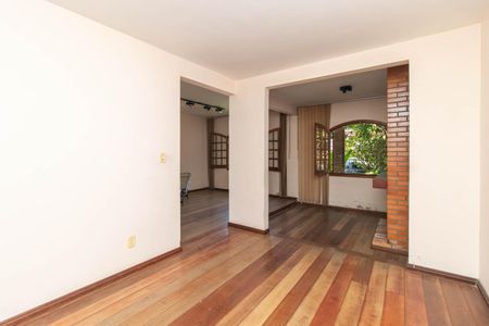 Sala de casa à venda com 3 quartos, 250m² em Ipanema, Porto Alegre