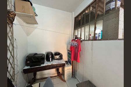 Casa à venda com 120m², 3 quartos e 3 vagasQuarto de Serviço