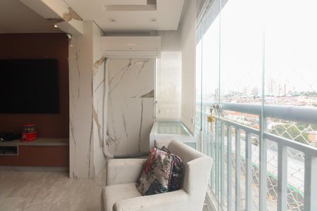 Apartamento à venda com 75m², 2 quartos e 2 vagasVaranda 