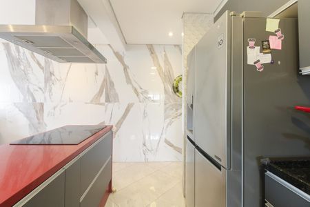 Apartamento à venda com 75m², 2 quartos e 2 vagasCozinha 