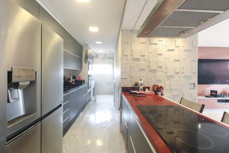 Apartamento à venda com 75m², 2 quartos e 2 vagasCozinha 