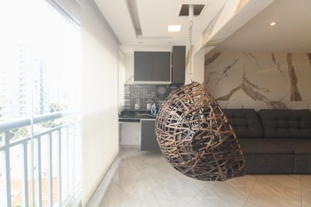 Varanda  de apartamento à venda com 2 quartos, 75m² em Vila Carrão, São Paulo