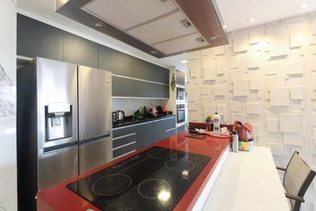 Apartamento à venda com 75m², 2 quartos e 2 vagasCozinha 