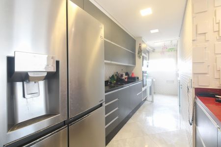 Apartamento à venda com 75m², 2 quartos e 2 vagasCozinha 