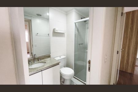 Apartamento à venda com 67m², 2 quartos e 1 vagaBanheiro Social