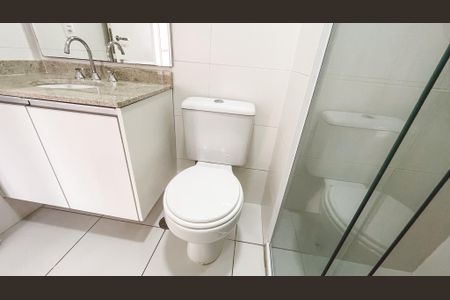 Apartamento à venda com 67m², 2 quartos e 1 vagaBanheiro Social