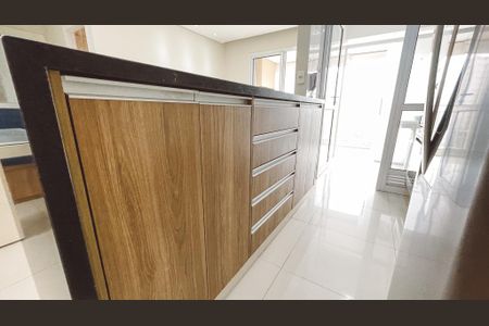Apartamento à venda com 67m², 2 quartos e 1 vagaCozinha