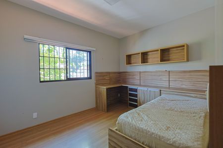 Casa à venda com 450m², 3 quartos e 4 vagasQuarto 2