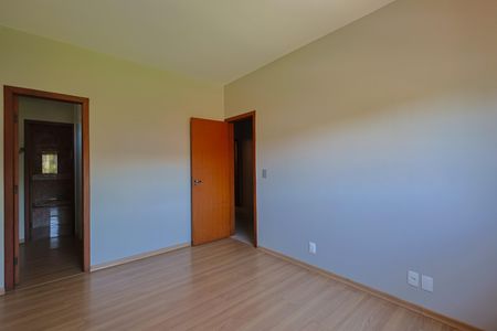 Casa à venda com 450m², 3 quartos e 4 vagasQuarto 3 - Suíte