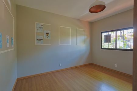 Casa à venda com 450m², 3 quartos e 4 vagasQuarto 1