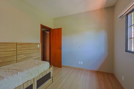 Casa à venda com 450m², 3 quartos e 4 vagasQuarto 2