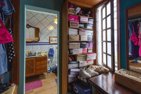 Casa à venda com 3 quartos, 250m² em Vila Rosalia, Guarulhos