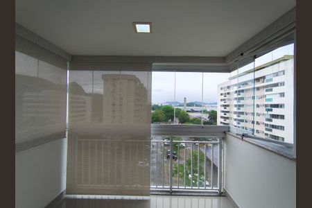 Apartamento à venda com 63m², 2 quartos e 1 vagaSala