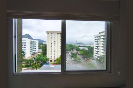 Apartamento à venda com 63m², 2 quartos e 1 vagaSuíte