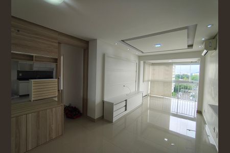 Sala de apartamento à venda com 2 quartos, 63m² em Barra Olímpica, Rio de Janeiro