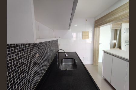 Apartamento à venda com 63m², 2 quartos e 1 vagaCozinha