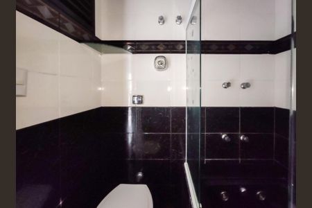 Apartamento para alugar com 115m², 3 quartos e 2 vagas Apartamento para alugar com 115m², 3 quartos e 2 vagasBanheiro da Suíte