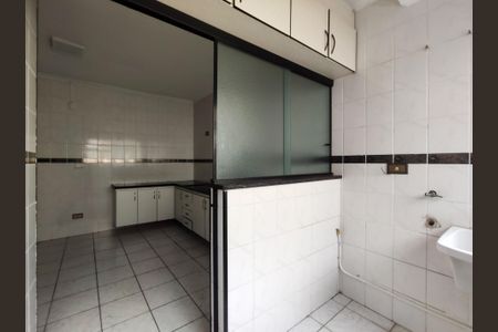 Apartamento para alugar com 115m², 3 quartos e 2 vagas Apartamento para alugar com 115m², 3 quartos e 2 vagasÁrea de Serviço