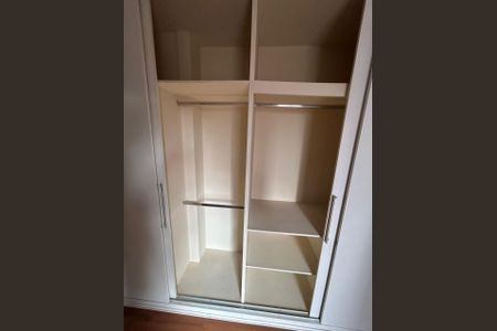 Apartamento à venda com 98m², 2 quartos e 3 vagasFoto 01