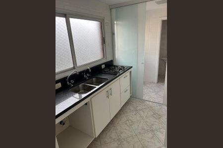 Apartamento à venda com 98m², 2 quartos e 3 vagasFoto 01