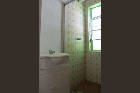 Banheiro de apartamento para alugar com 2 quartos, 59m² em Praia de Belas, Porto Alegre